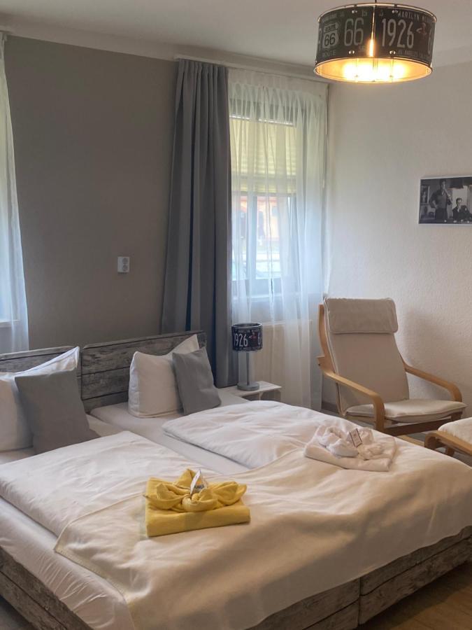 Hotel-Pension Mandy - Adults Only Senftenberg Esterno foto