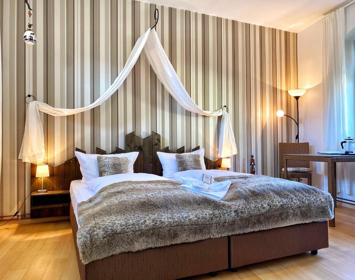 Hotel-Pension Mandy - Adults Only Senftenberg Esterno foto