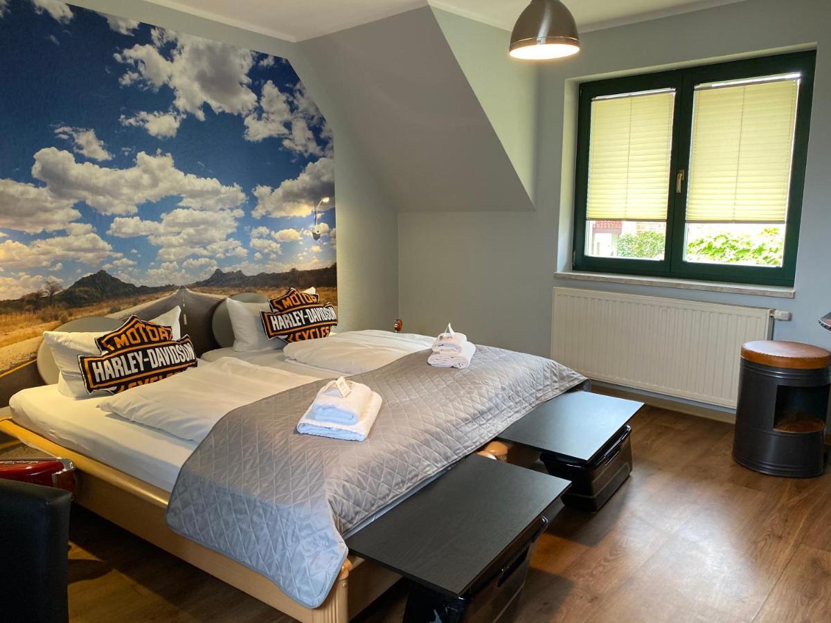 Hotel-Pension Mandy - Adults Only Senftenberg Esterno foto