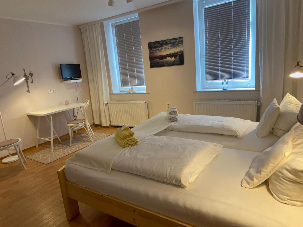 Hotel-Pension Mandy - Adults Only Senftenberg Esterno foto